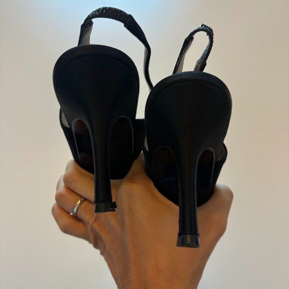 Chanel Iconic "CC" Black Mesh Sling Back Heel Luxury - Picture 7 of 15